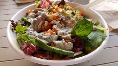 Tahaza Hummus Kitchen