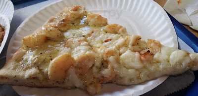 Queen Pizza And Deli