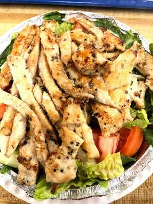 Queen Pizza And Deli