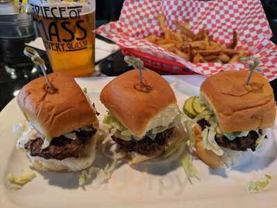 Buck's Whiskey & Burger Bar