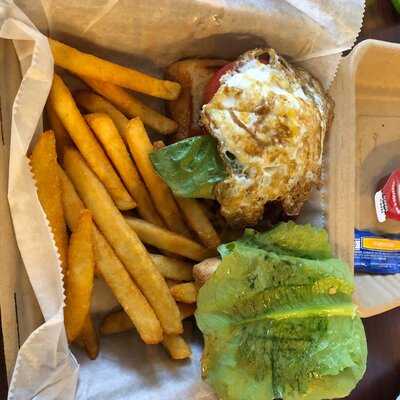 Spooky's Pizza & Grill