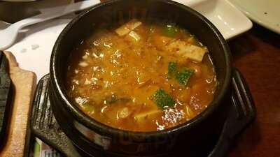 Sam's Sushi & Japanese Restaurant