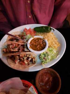 Alazanes Mexican Restaurant & Cantina