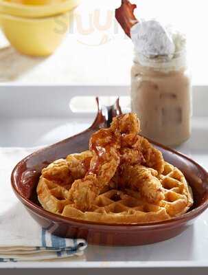 Another Broken Egg Cafe