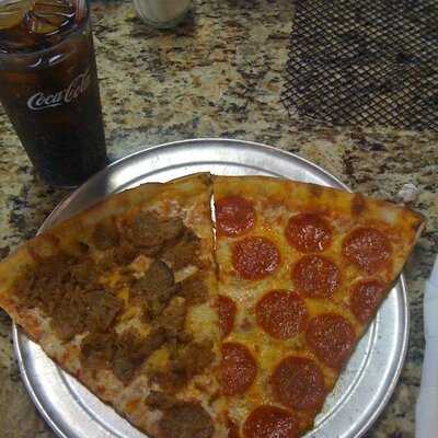 Brooklyn Joe's Pizza, Pasta And Grill