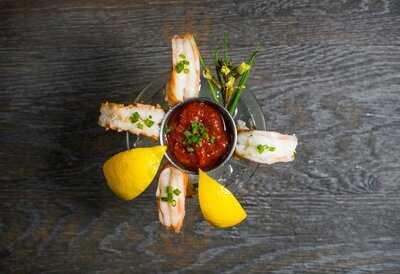 Crocodile Restaurant & Bar