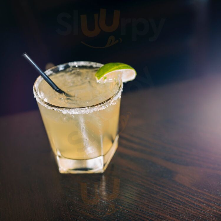 Crocodile Restaurant & Bar