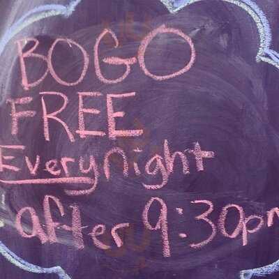 Menchie's Frozen Yogurt