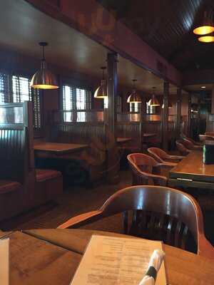 Hackers  Bar & Grill