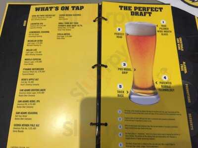 Buffalo Wild Wings Grill & Bar