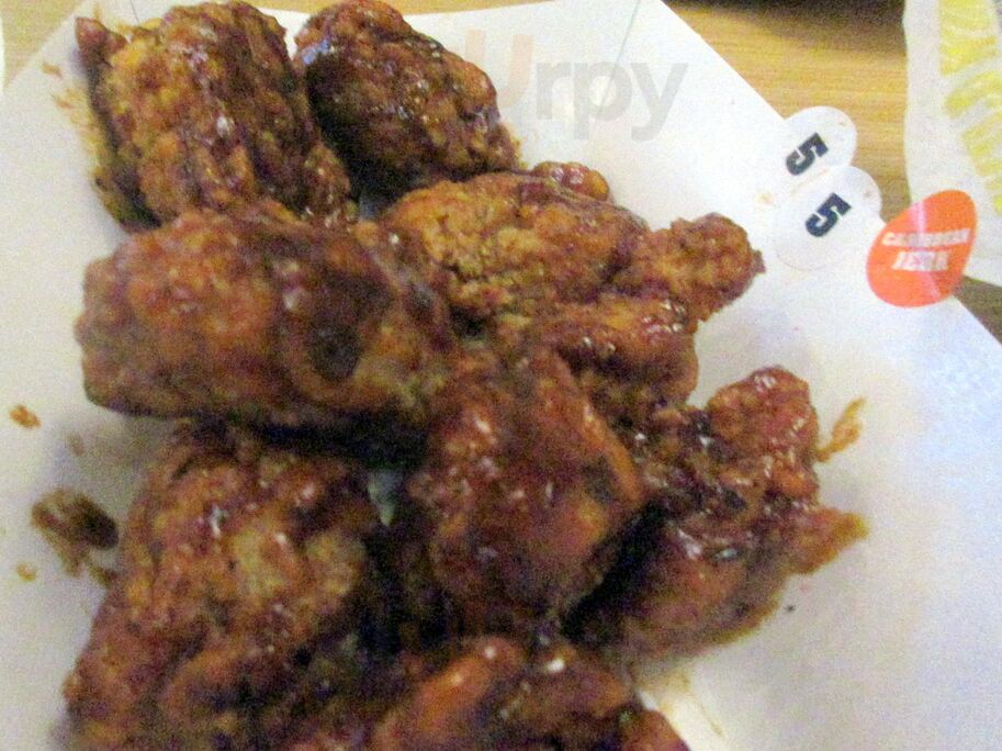 Buffalo Wild Wings Grill & Bar