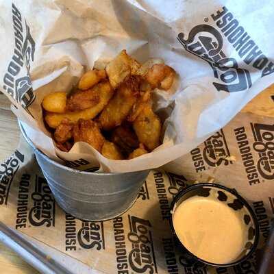 Logans Roadhouse