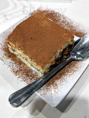 Giuseppe's Pastacaffee