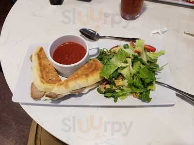 Giuseppe's Pastacaffee