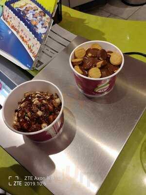 Menchie's Frozen Yogurt