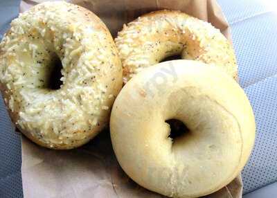 Posh Bagel
