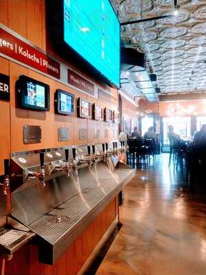 Tapville Social - Naperville