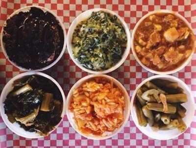 Moe's Original Bar B Que