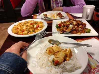 Fu House Chinese Food And Sushi