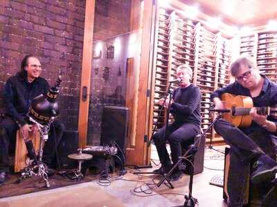 Urban Press Winery & Restaurant