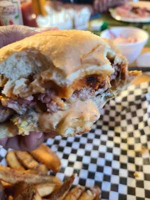 5 Points Deli & Grill