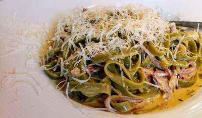 California Pizza Kitchen