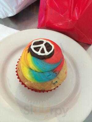 Crushcakes Cupcakery