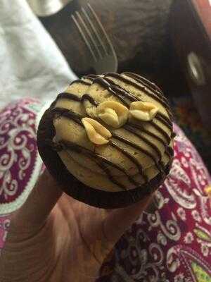 Crushcakes Cupcakery