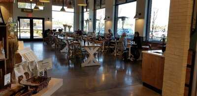 La Farm Bakery Bistro