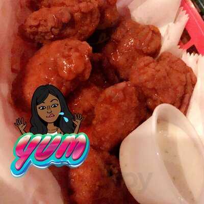 The Suite Bar & Grill