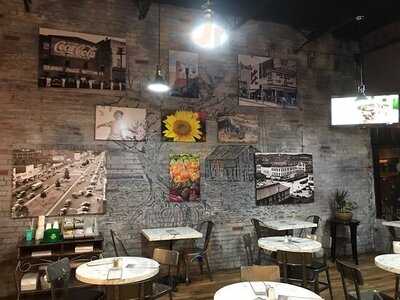 Mr. Ed's On Broadway