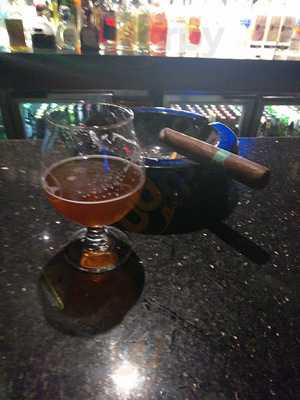 Victory Bar & Cigar