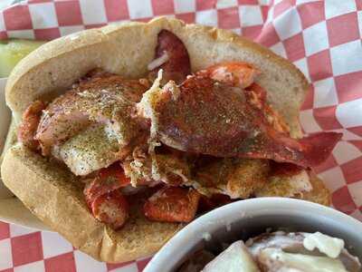 Luke's Lobster Portland Pier
