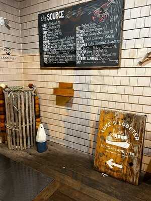 Luke's Lobster Portland Pier