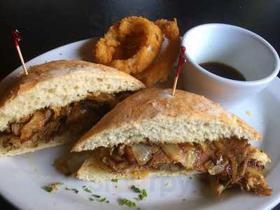 Tinhorn Flats Saloon & Grill