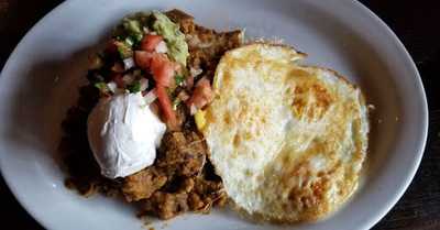 Tinhorn Flats Saloon & Grill