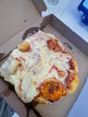 Uptop Pizza