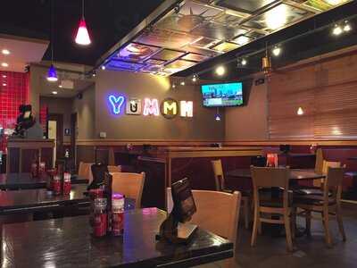 Red Robin Gourmet Burgers