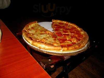 Vincent Heavenly Pies And Pasta