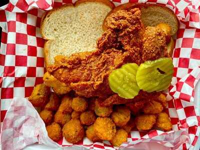 Helen’s Hot Chicken