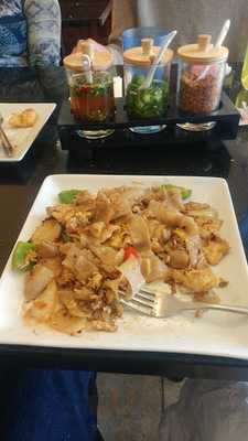 Wanya Thai Restaurant