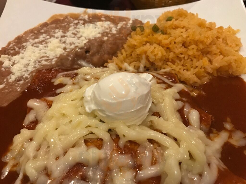 La Esmeralda Mexican & Seafood Restaurant