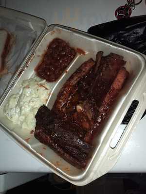 Brenda's Bar-b-que