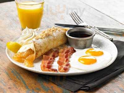 Coco's Bakery Restaurant