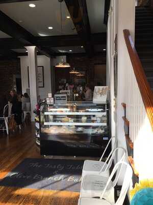 Tasty Table And Olive Branch Bakery