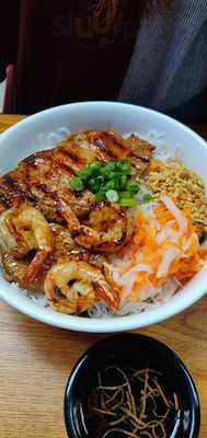 Pho Thanh Long Restaurant