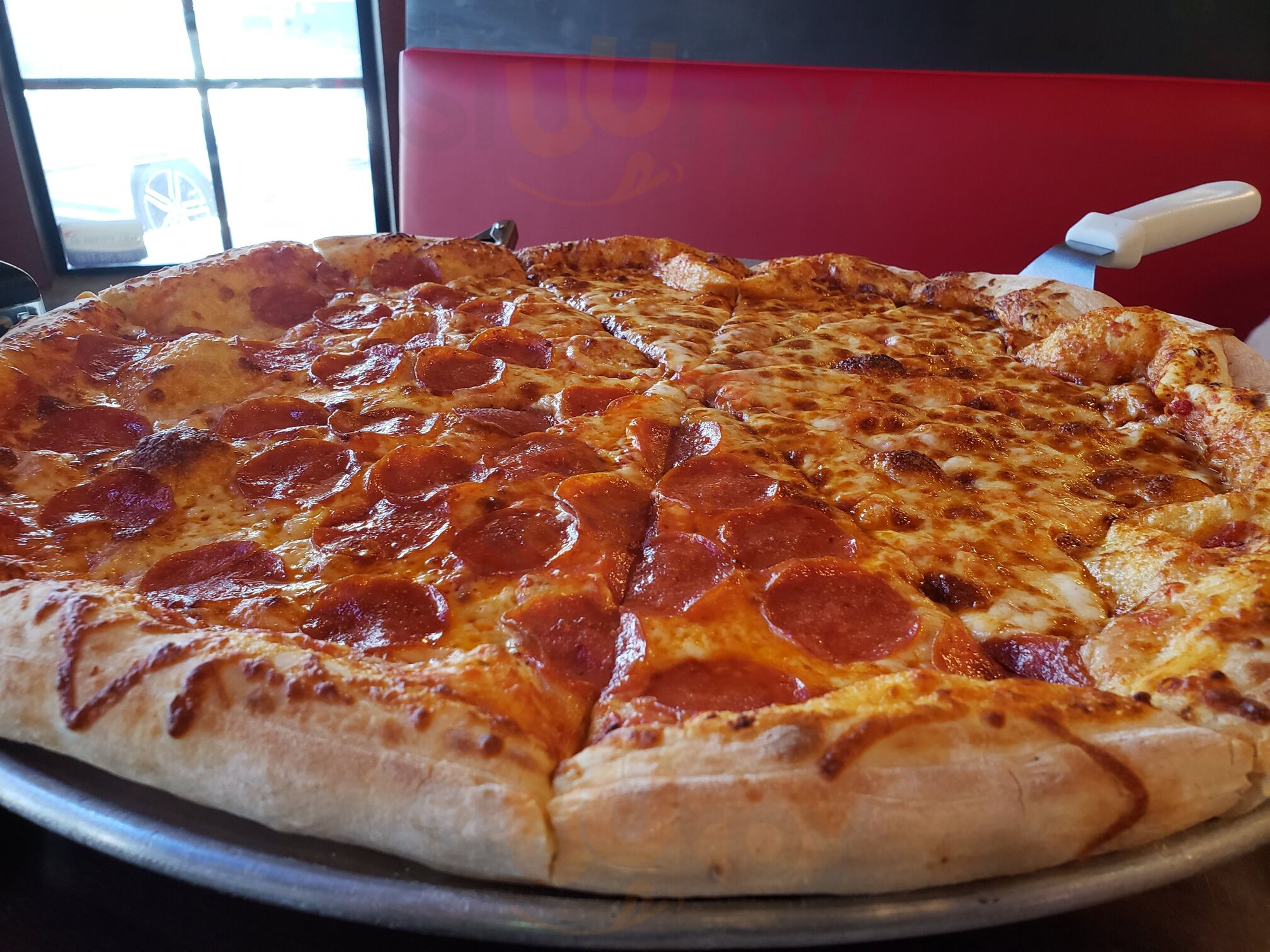 Big Mouth Pizza