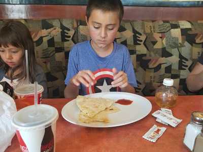 Dink's Deli & Bagels