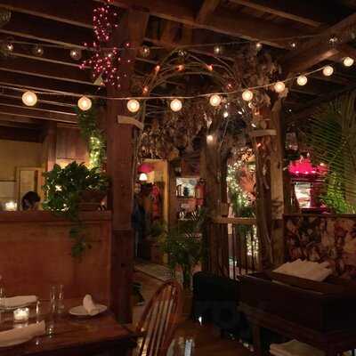 The Treehouse Restaurant