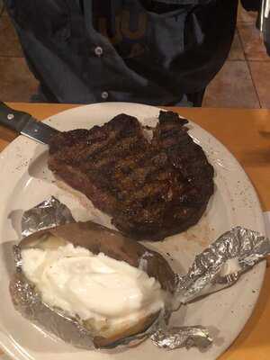 George's Steakhouse Bar & Grill